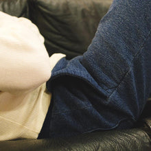 Load image into Gallery viewer, Sea Washed Indigo Fleece Sweatpants
