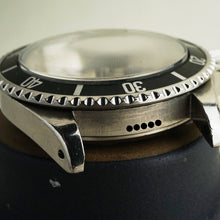 Load image into Gallery viewer, Rolex Submariner 5513 Meters First
