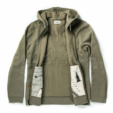 Load image into Gallery viewer, The Après Hoodie in Olive
