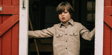 Load image into Gallery viewer, The Little Yosemite Shirt in Oat Donegal
